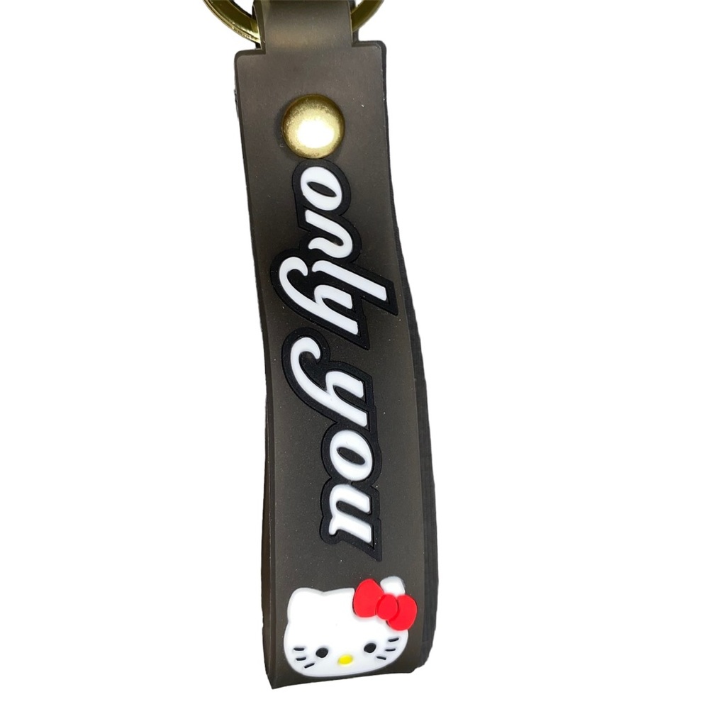 Hello Kitty Keychain 🖤❤️🤍 - Picture 3 of 4